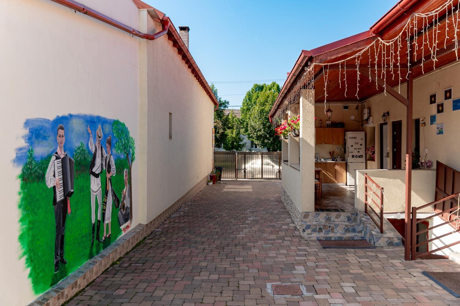 Отель Casa Sol Турда Экстерьер фото