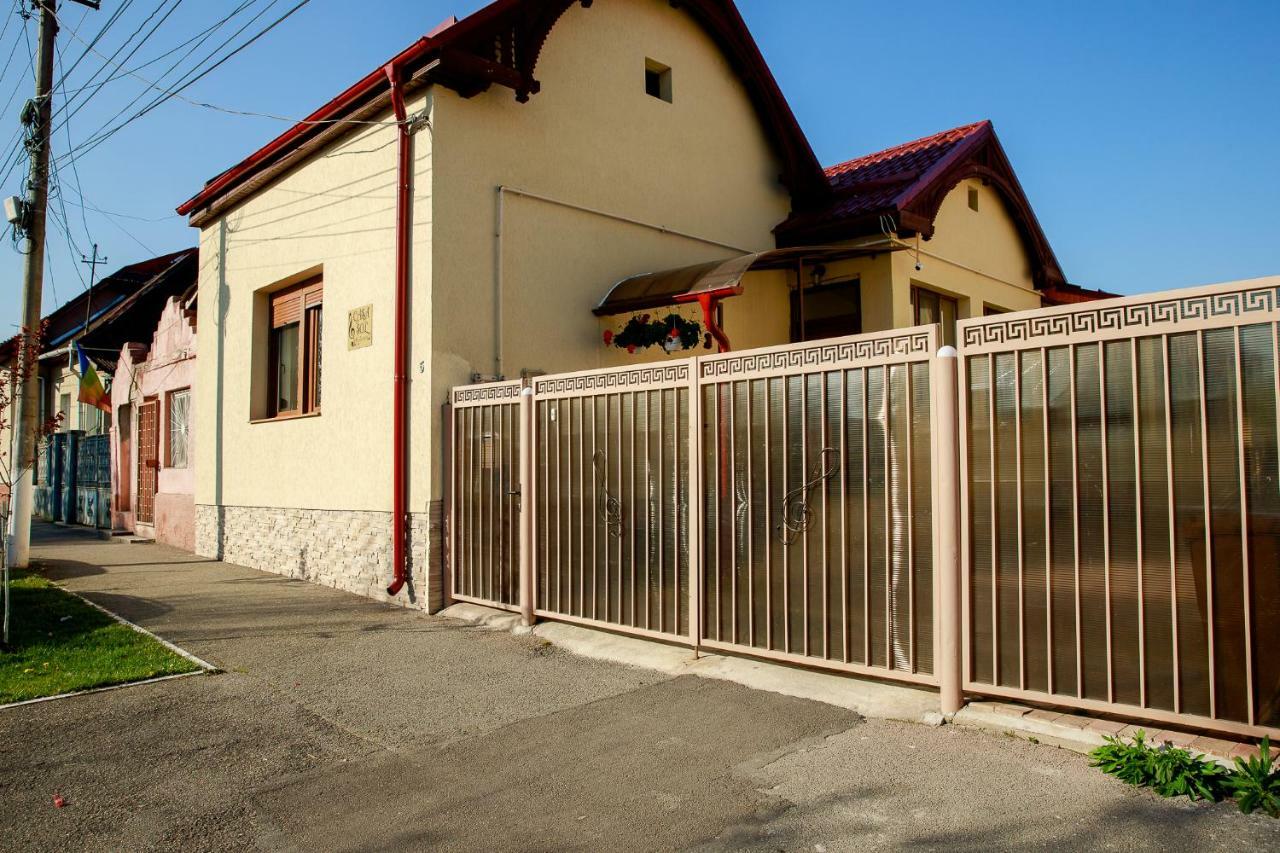 Отель Casa Sol Турда Экстерьер фото