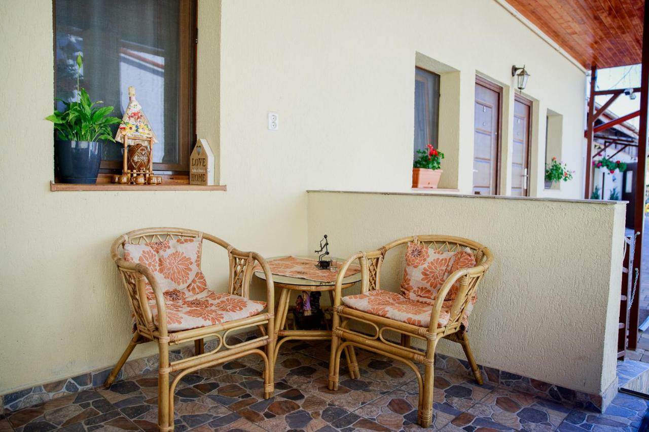 Отель Casa Sol Турда Экстерьер фото