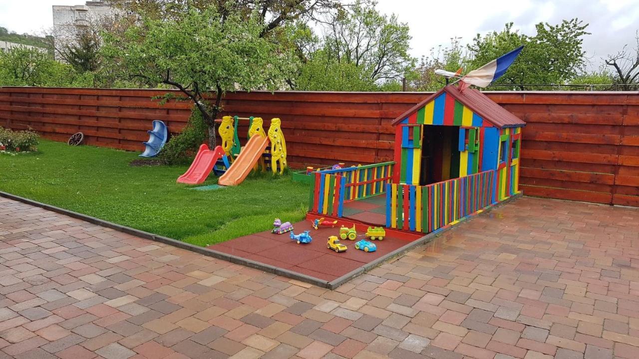 Отель Casa Sol Турда Экстерьер фото